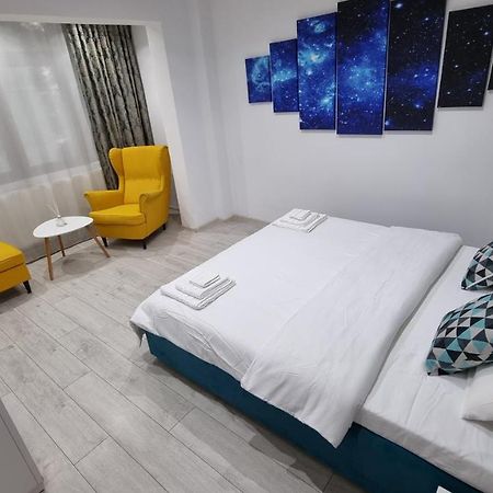 Stone Bridge Apartment Iasi Ngoại thất bức ảnh