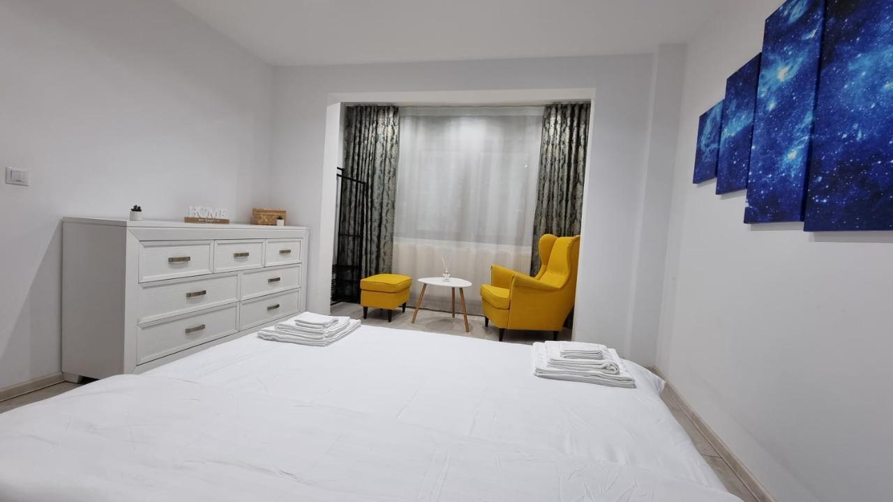 Stone Bridge Apartment Iasi Ngoại thất bức ảnh